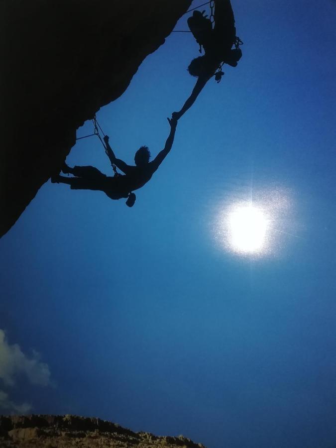 Climb And Bike Tisa Exterior photo